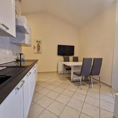 Apartman Blue Horizon - 400m From The Sea!