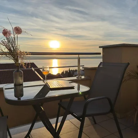 Blue Horizon - 400m From The Sea! * Dramalj